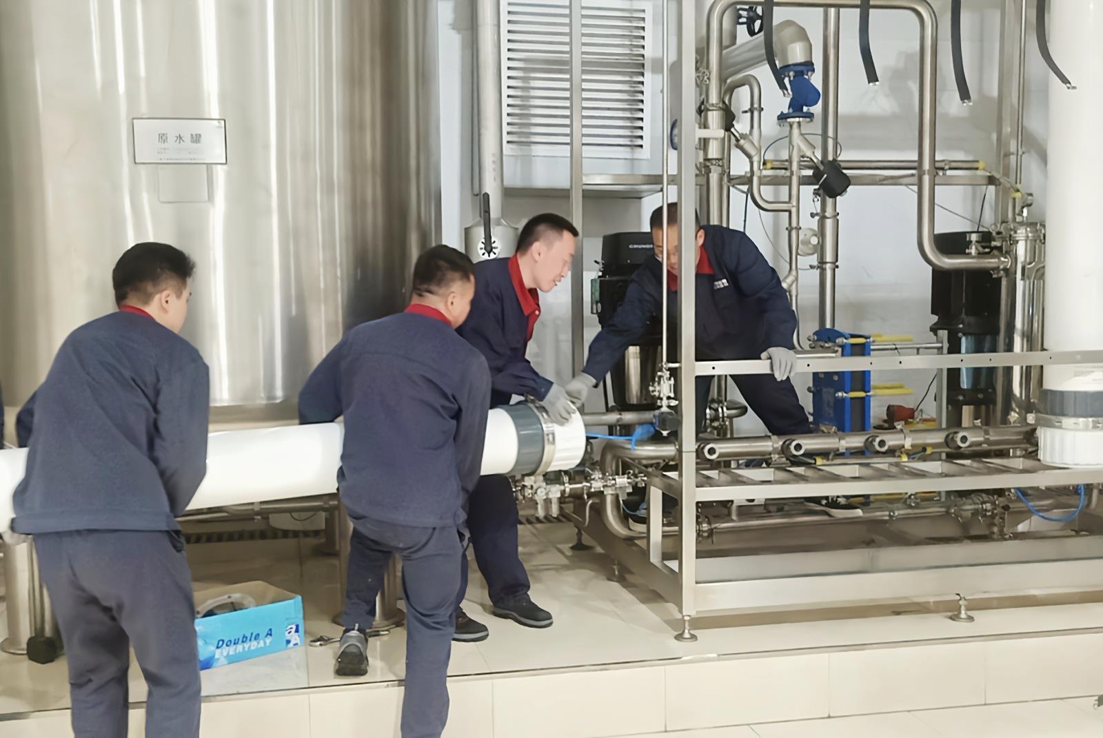 青年突击队.jpg 青年突击队.jpg